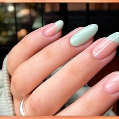 Classic Manicure